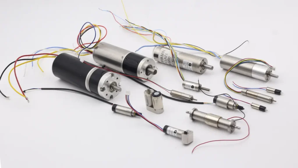 A wide selection of precision DC gear motors ranging from 4mm to 122mm, featuring planetary, worm, and spur gearboxes integrated with brushless, coreless, and stepper motors for robotics and industrial automation.