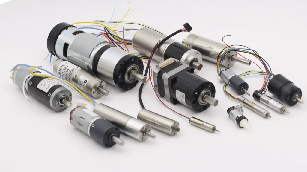 A collection of sub-60mm planetary gear motors featuring powder metallurgy, plastic, and high-precision machined steel gearboxes integrated with various DC motors for industrial automation
