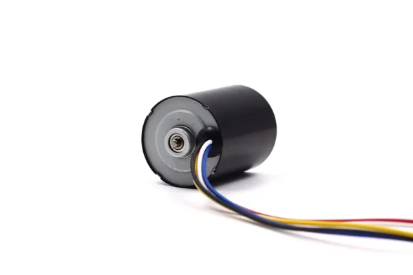 high efficiency inrunner brushless motor 2838 Rear perspective of the inrunner brushless motor focusing on the internal rotor housing structure and lead wires