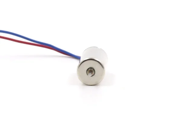 Front-end view of 1020 coreless motor focusing on the center output shaft