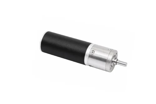 TSL-PG16-KW1636 16mm micro DC planetary gear motor isolated on a white background