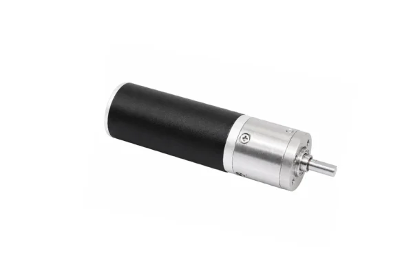 TSL-PG16-KW1636 16mm micro DC planetary gear motor isolated on a white background